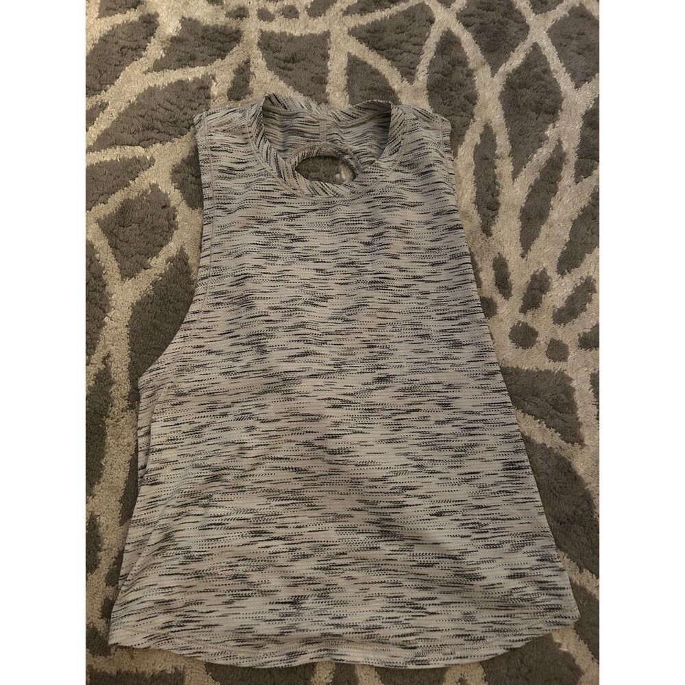 Lululemon Fast As Light Muscle Tank in Heather Gray